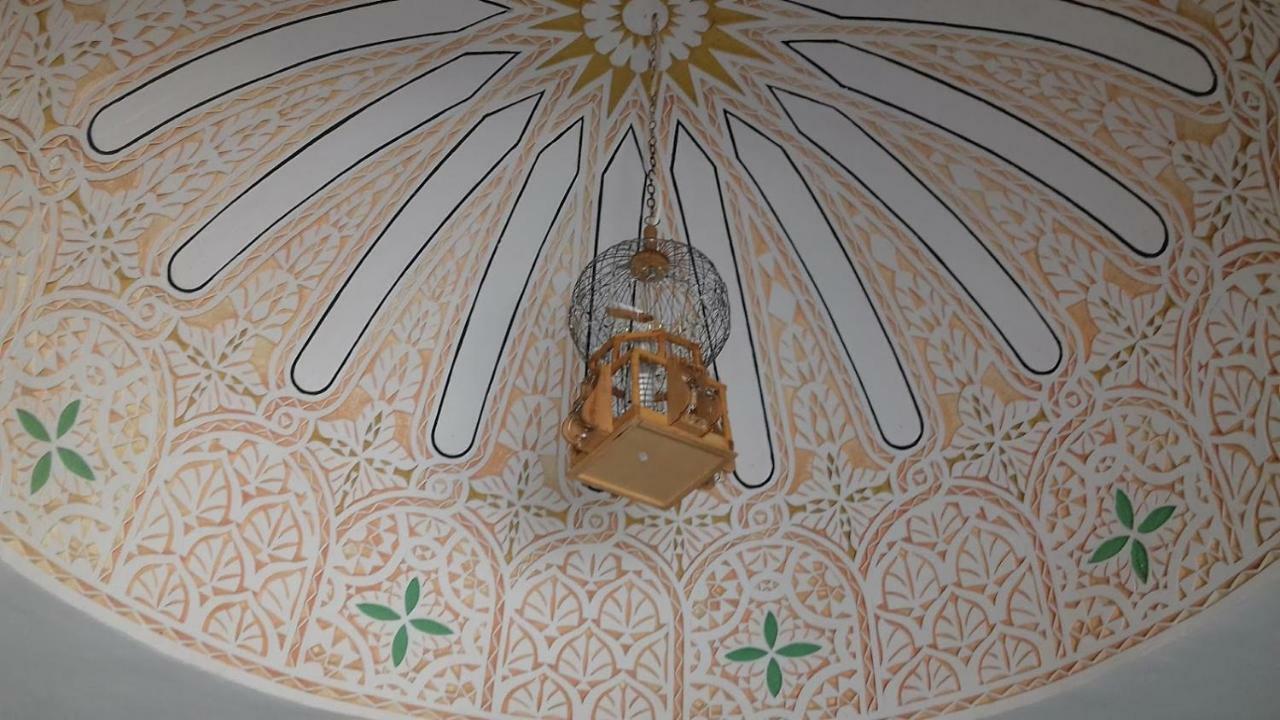 Dar Mamina Panzió Sidi ash Shammakh Kültér fotó