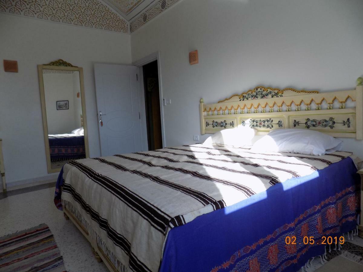 Dar Mamina Panzió Sidi ash Shammakh Kültér fotó